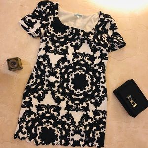 Black and white pattern dress